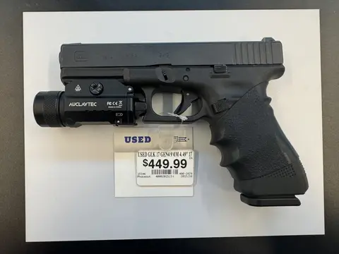Glock 17 Gen4 W/Light
