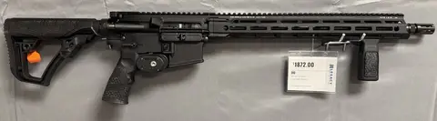 Daniel Defense DDV7 M4